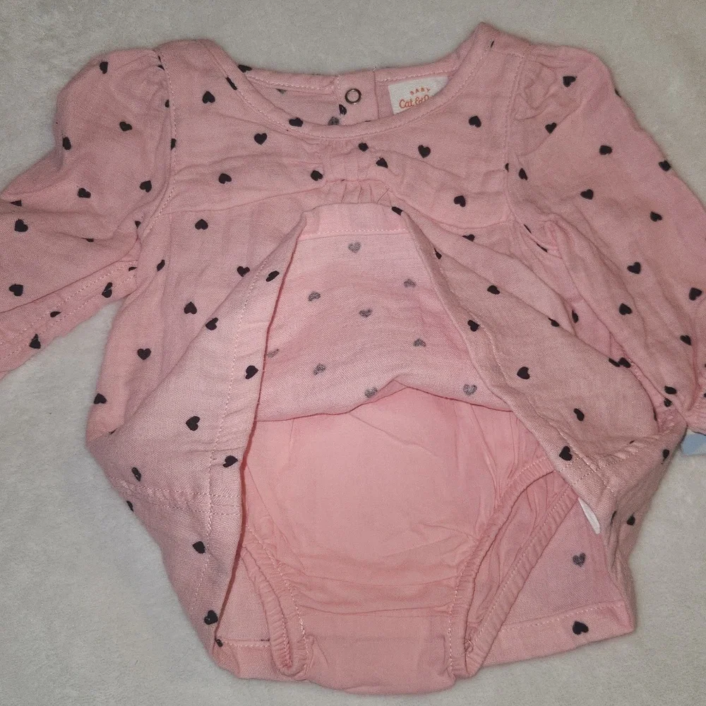 Cat & Jack, Baby 0-3 Months, Valentines, Heart Print Baby Outfit Set